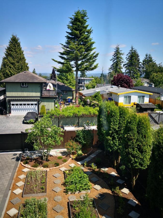 Delovely B&B Уайт-Рок Экстерьер фото